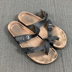 TF STAR Sandals Womens Size 7 Black Faux Leather Mayari Slip on Footbed Slides